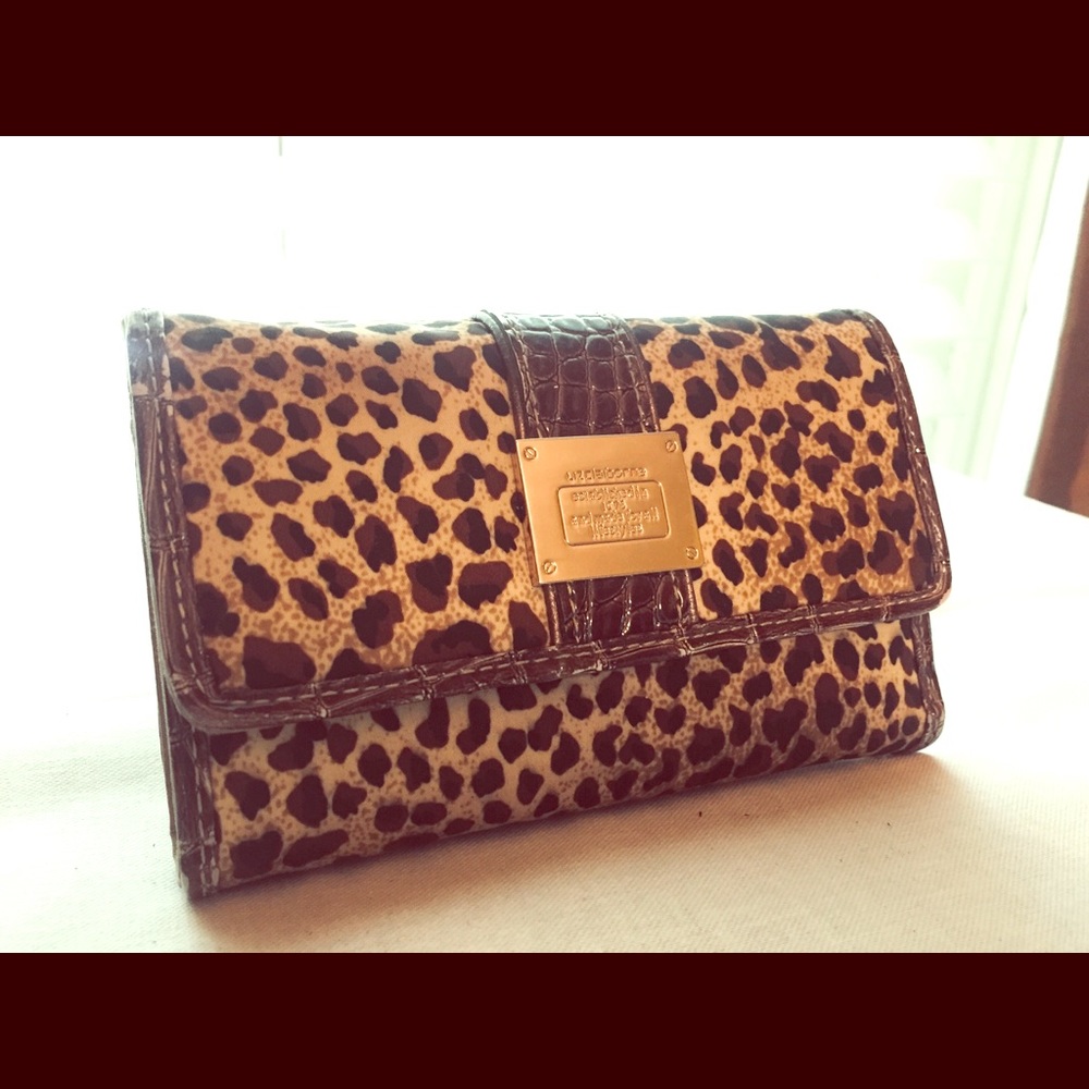 Liz Claiborne Wallet